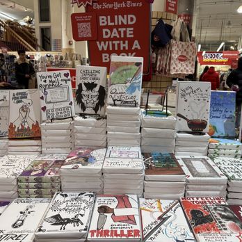 Strand Bookstore - Bookstores Near Me - New York, New York
