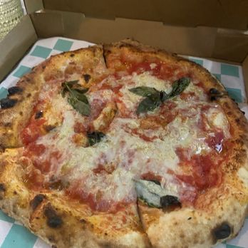 Mangiafoglie - Margarita pizza - Pizza Near Me - Long Beach, California Mangiafoglie - Margarita pizza - Pizza Near Me - Long Beach, California