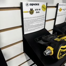 Triangle Dive Shop - Scuba diving octo