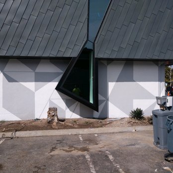 Brush Bros - The other side of the building. Still can't believe they didn't use tape! - Signmaking Near Me