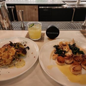 ACACIA midtown - Crab cake and scallops staring a spicy margarita - Seafood Near Me - Richmond, Virginia