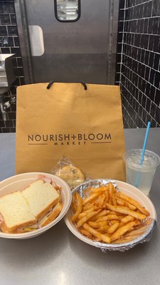 Nourish + Bloom Market by null