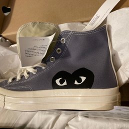 Got the shoes I wanted thanks to the staff! Got the shoes I wanted thanks to the staff!