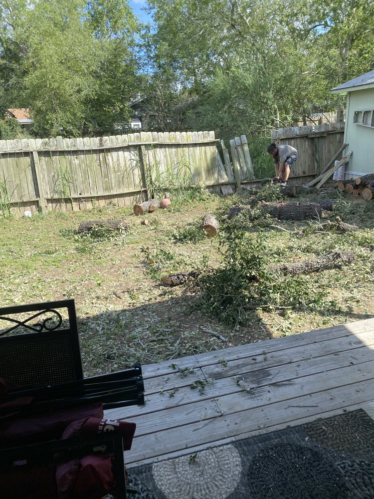 Slide of Pennys Handy Service