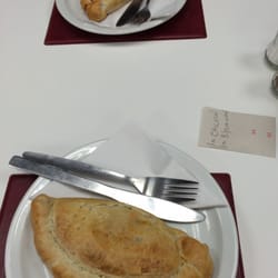 Oggy Oggy The Pasty Company - Traditional Pasty. It's worth to try but It is quite big portion so If you want just try, buy one and you could share with friend