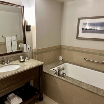 The Lodge at Bodega Bay - Killer soaking tub - Hotels Near Me - Bodega Bay, California