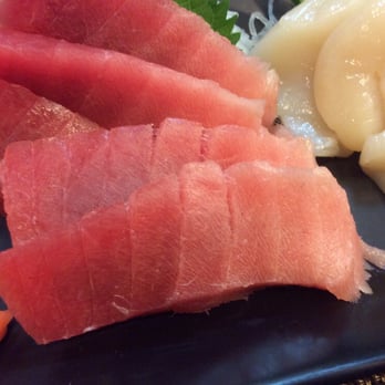 Azami - Sushi Bars Near Me - Makati, NCR