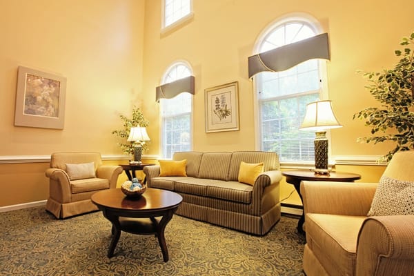 Commonwealth Senior Living at Georgian Manor by null