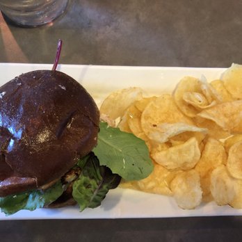 Moena Café - Fish sandwich - Cafes Near Me - Honolulu, Hawaii Moena Café - Fish sandwich - Cafes Near Me - Honolulu, Hawaii