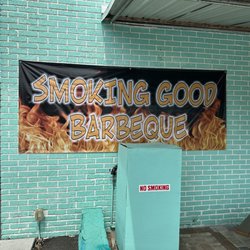Smoking Good Barbeque - Entrance
