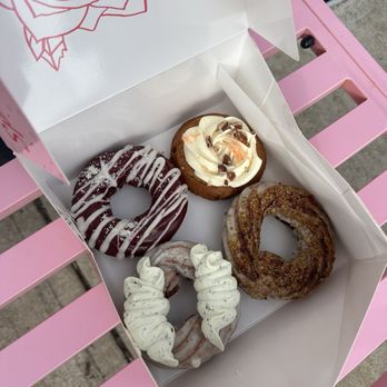 Rose Dough Donuts - Donuts - Donuts Near Me - Columbus, Ohio