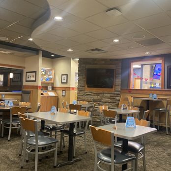 Culver's - Dining area - Burgers Near Me - Lawrenceville, Georgia