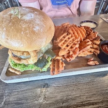 Saddle Mountain Brewing Company - Fire Burger - Bars Near Me - Goodyear, Arizona