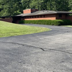 Frank Lloyd Wright House In Ebsworth Park