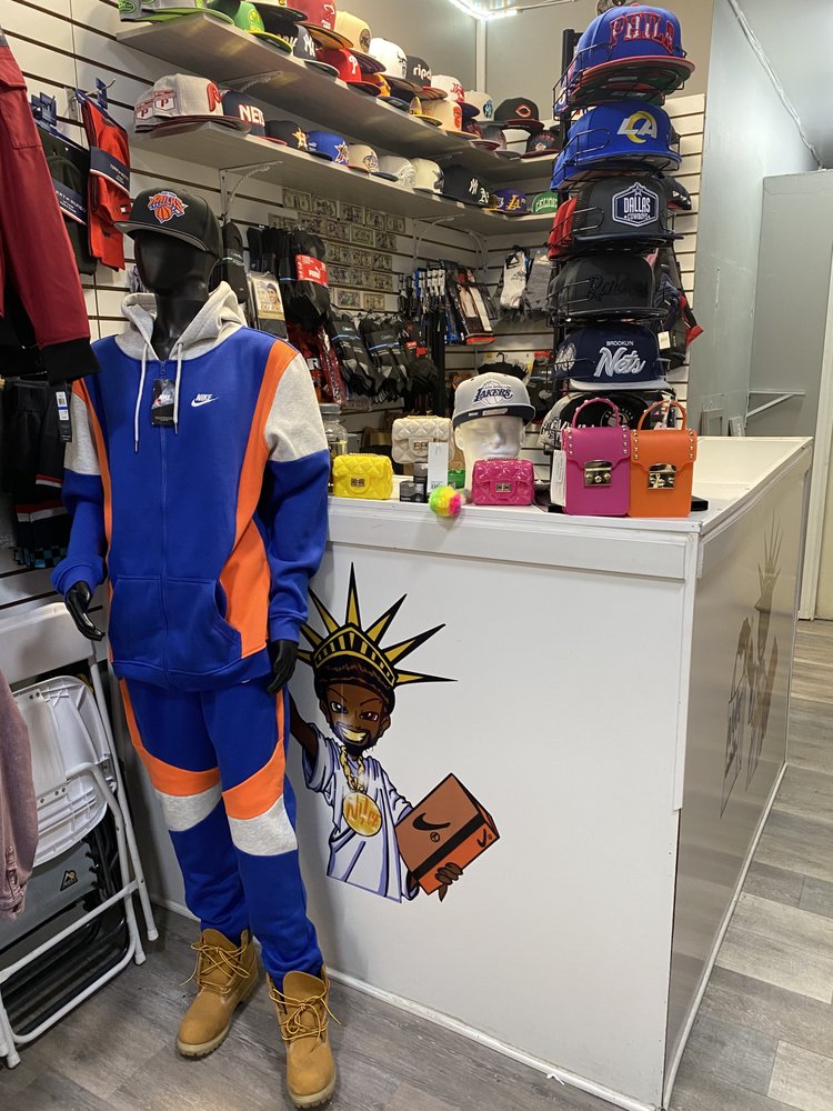 NYCE Deals on Dealz Logo