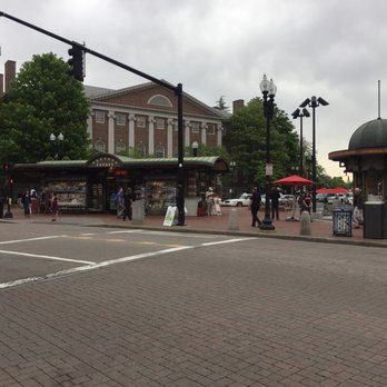 The Hahvahd Tour - the Harvard Square (meet @ red tents) - Tours Near Me - Cambridge, Massachusetts