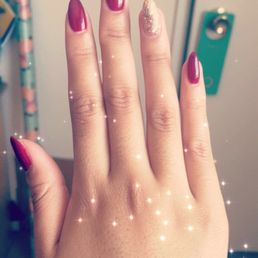 $20 for a gel manicure?! Loved how it turned out and Michael spent a decent amount of time making sure my tiny nails were perfect. $20 for a gel manicure?! Loved how it turned out and Michael spent a decent amount of time making sure my tiny nails were perfect.