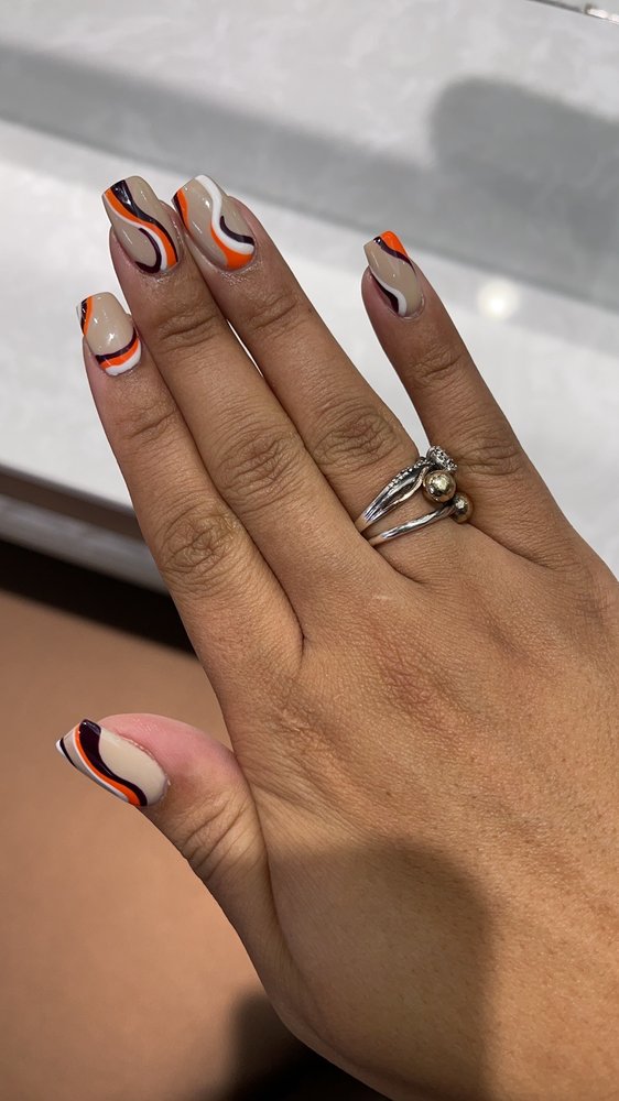 SIGNATURE NAIL SPA OF WOODSTOCK Updated October 2024 145 Photos
