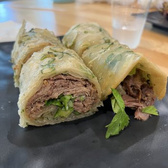 Yi Mei - Beef Roll - Green Onion Pancake ($10.50 + $1.00) // FOOD IG @shef.chelle - Taiwanese Near Me - San Gabriel, California Yi Mei - Beef Roll - Green Onion Pancake ($10.50 + $1.00) // FOOD IG @shef.chelle - Taiwanese Near Me - San Gabriel, California