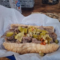 Sinisi’s On Main - Regular beef, dipped, with hot girardeau