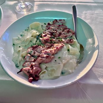 Mercury Chophouse - Grill chicken and pasta - Steakhouses Near Me - Arlington, Texas Mercury Chophouse - Grill chicken and pasta - Steakhouses Near Me - Arlington, Texas