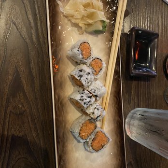 Hana - Spicy tuna roll - Sushi Bars Near Me - Gainesville, Florida Hana - Spicy tuna roll - Sushi Bars Near Me - Gainesville, Florida