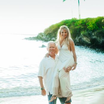 RozyKay Photography - Kapalua Bay, Maui - Session Photography Near Me RozyKay Photography - Kapalua Bay, Maui - Session Photography Near Me