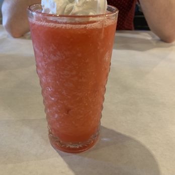 Pier 11 Boiling Seafood & Bar - Strawberry Daiquiri - Seafood Near Me - Columbus, Ohio