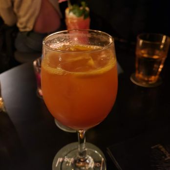 La Dive - Beer, Wine & Spirits Near Me - Seattle, Washington La Dive - Beer, Wine & Spirits Near Me - Seattle, Washington