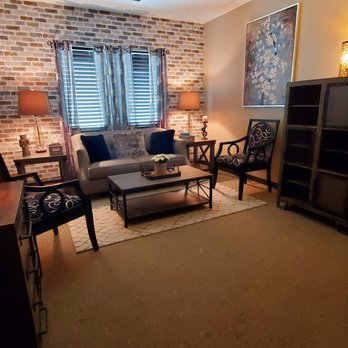 Clyde Fraley - Comfortable warm environment. - Counseling & Mental Health Near Me - The Woodlands, Texas Clyde Fraley - Comfortable warm environment. - Counseling & Mental Health Near Me - The Woodlands, Texas