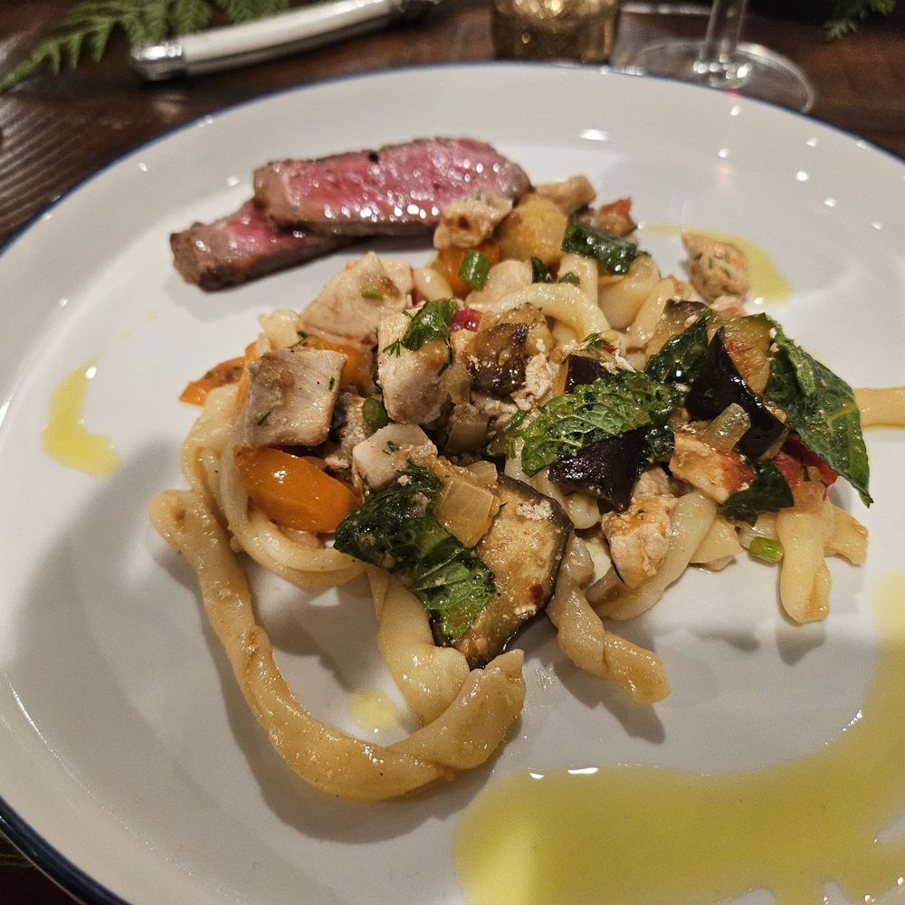 Pasta Mark - Main Pasta Dish with Steak - Personal Chefs Near Me - Long Beach , California Pasta Mark - Main Pasta Dish with Steak - Personal Chefs Near Me - Long Beach , California