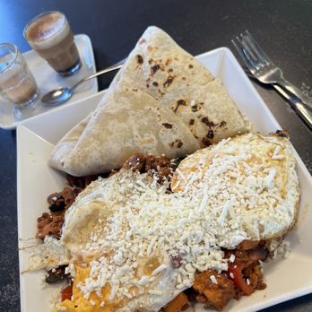 Liberty Market - CHORIZO SWEET POTATO HASH - New American Near Me - Gilbert, Arizona Liberty Market - CHORIZO SWEET POTATO HASH - New American Near Me - Gilbert, Arizona