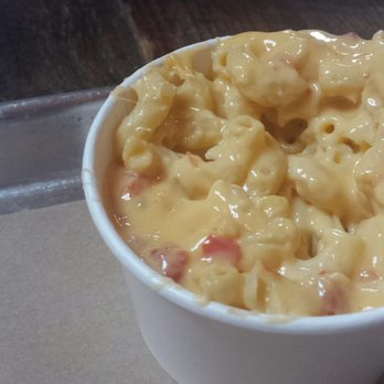 Hometown Bar-B-Que - Don't worry if you have a Queso the jitters.  Once you walk down the aisle, the bonds of Macaroni will help you overcome them. - Barbeque Near Me - Brooklyn, New York
