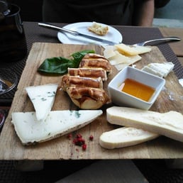 Delicious cheese platter!!! Delicious cheese platter!!!
