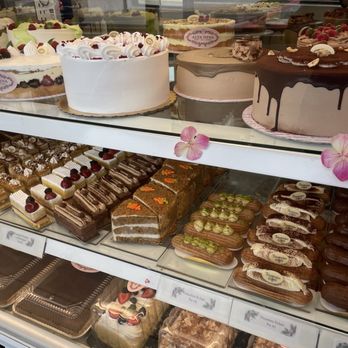 Altadena Bakery - Desserts Near Me - Burbank, California Altadena Bakery - Desserts Near Me - Burbank, California