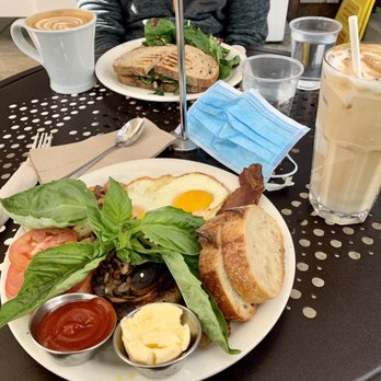 Urth Caffe - Laguna Ultimate Breakfast - Coffee & Tea Near Me - Laguna Beach, California Urth Caffe - Laguna Ultimate Breakfast - Coffee & Tea Near Me - Laguna Beach, California