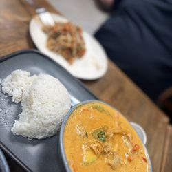 Le Thai - Three Flavor Curry