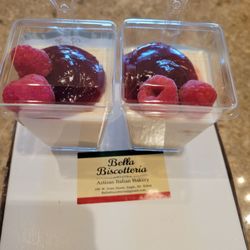 Bella Biscotteria - Panna Cotta with Rasberries
