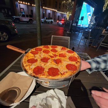 Graffiti Pizza - Pepperoni pizza - Pizza Near Me - Pensacola, Florida Graffiti Pizza - Pepperoni pizza - Pizza Near Me - Pensacola, Florida