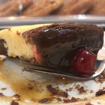 Lighthouse Diner - Great cheese cake..huge piece, two of us couldn't finish - Diners Near Me - Wantagh, New York Lighthouse Diner - Great cheese cake..huge piece, two of us couldn't finish - Diners Near Me - Wantagh, New York