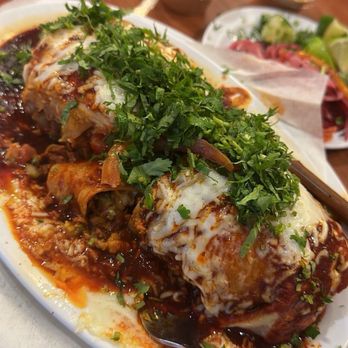 Cali-Spartan Mexican Kitchen - Wet Burrito Suadero with Cilantro and Onions from their condiment bar - Mexican Near Me - San Jose, California Cali-Spartan Mexican Kitchen - Wet Burrito Suadero with Cilantro and Onions from their condiment bar - Mexican Near Me - San Jose, California