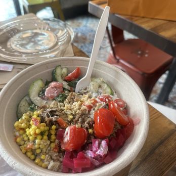 mezeh - Mediterranean Near Me - Fairfax, Virginia