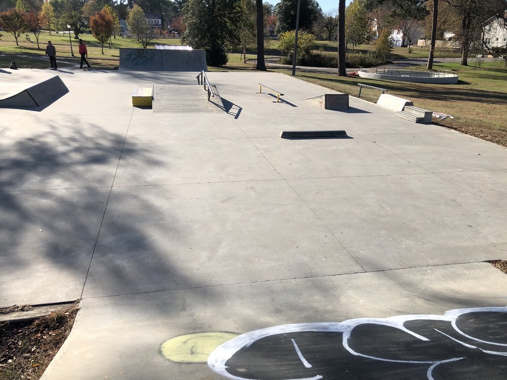 CARTER JONES PARK Updated October 2024 2715 Bainbridge St, Richmond