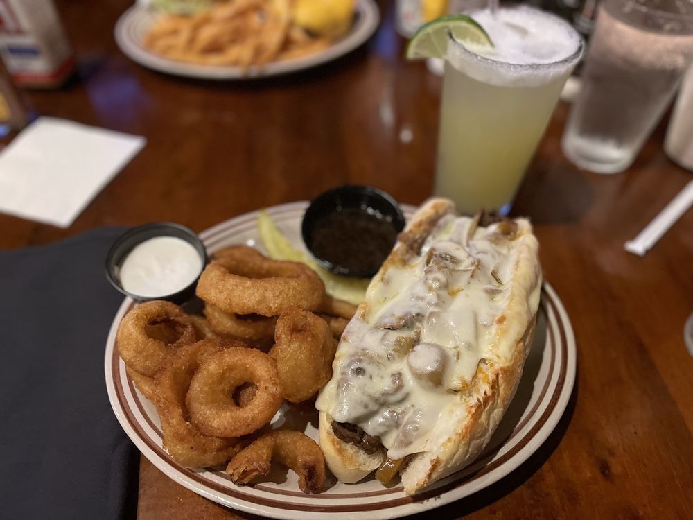 Chuck’s Steak House