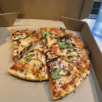 Beerhead Bar & Eatery - Californian pizza with vegan cheese! - Bars Near Me - Novi, Michigan Beerhead Bar & Eatery - Californian pizza with vegan cheese! - Bars Near Me - Novi, Michigan