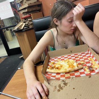 EAT THE BEST PIZZA - Updated December 2025 - 12 Reviews - 711