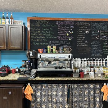 Mama Lattes - a coffee bar with a chalkboard in the background - Coffee & Tea Near Me - Milton, Florida