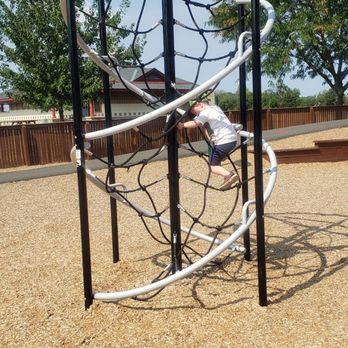 Manderach Park - Playgrounds Near Me