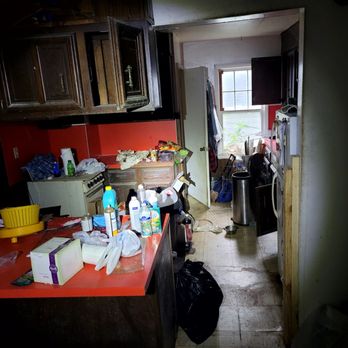 Premier Home Clean-out - Home Cleaning Near Me Premier Home Clean-out - Home Cleaning Near Me