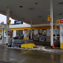 Shell - Gas pumps and convenience store
